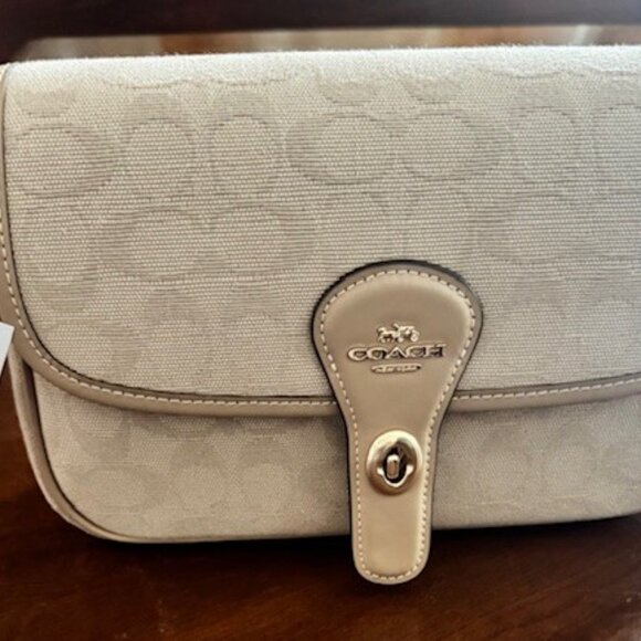 Coach Hadley Shoulder Bag With Signature Canvas - Picture 8 of 9